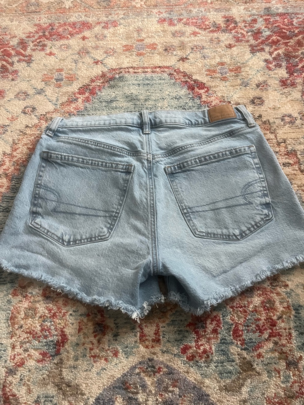 American Eagle “Ex-Boyfriend” shorts size 6 - Picture 4 of 7